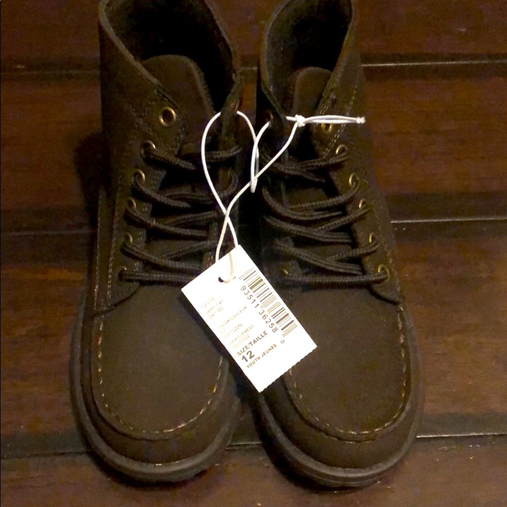 Boy boots 12c